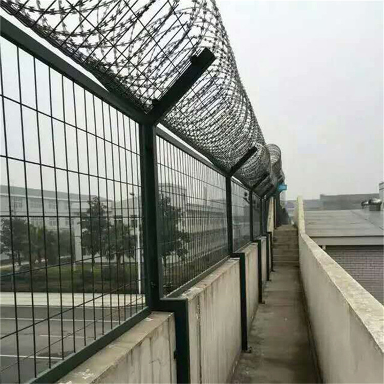 獄墻通道隔離網圖片3